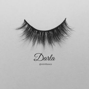 Mint Box Co. Lash- Darla